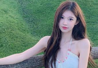 17c吃瓜官网：只有在这里，咬一口瓜能让你大揭秘心酸！