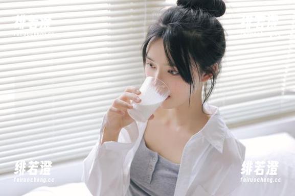 倾听热辣八卦，17吃瓜苹果版官网苹果版究竟值不值得一试？
