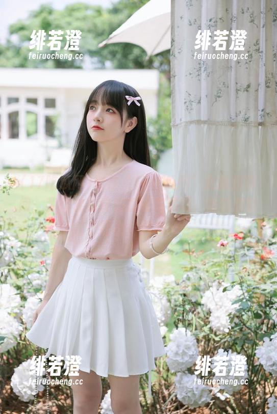 锁住“17吃瓜网”更新的瞬间，我仿佛在终极版闹鬼现场，随时都能冒出一颗心…
