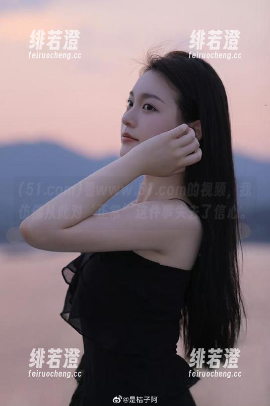 看www.51.com的视频，我仿佛从此对‘正常’这件事失去了信心。