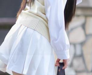 51吃瓜，登录一下发现国产黑料也太撩了吧，心跳加速ing…