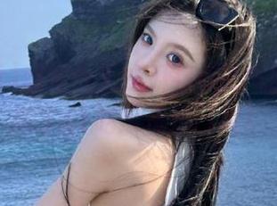 感觉今天的瓜有点热气腾腾，别忘了51吃瓜传送门哦！