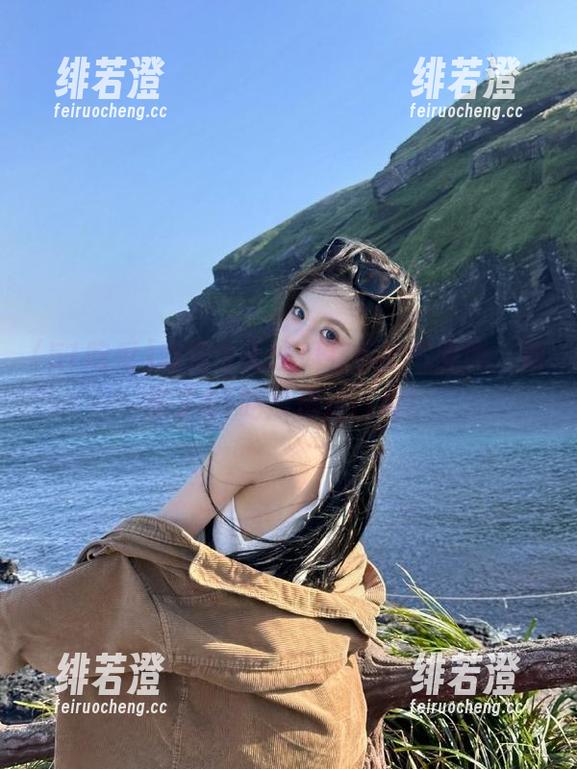 感觉今天的瓜有点热气腾腾，别忘了51吃瓜传送门哦！