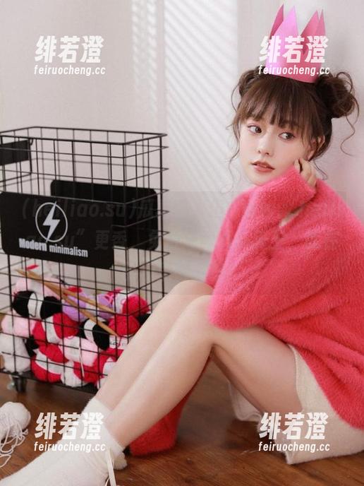 瓜真香，但“www.heiliao.su”更香，免费成为八卦天王，就在厕所里都能追！