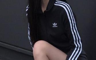 hl10cool苹果版攻略：教你如何在瓜田里找到桃花运，嘿嘿！