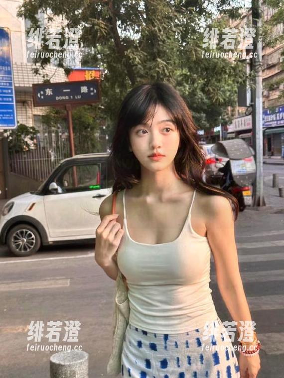 “www.黑料”app是如何凭一己之力搅动网络，用八卦唤醒大家的猎奇心？真想偷偷问问…