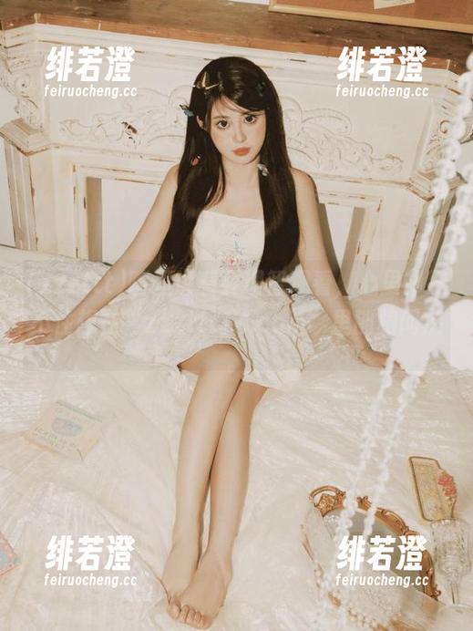 嘴里说着要理智观看，心里却忍不住想在“zzzttt14.com”里刨根问底。