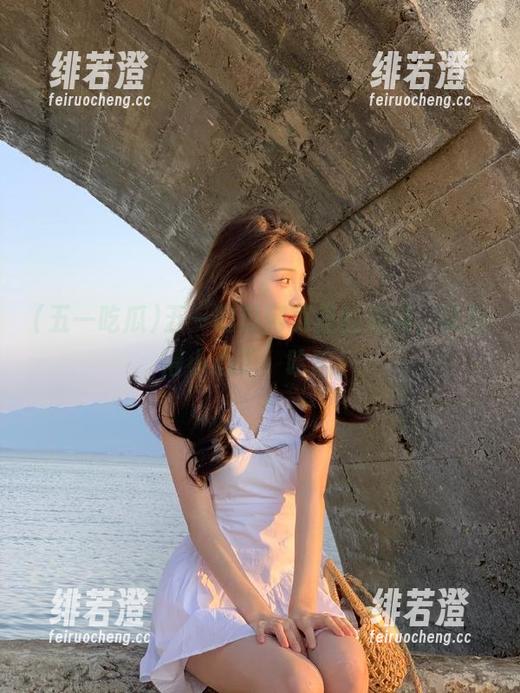 五一吃瓜 五一吃瓜网页里的娜娜,以后得小心了,哈哈!