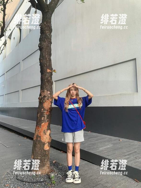 关注五一吃瓜官网，简直是狂热收藏的开始！
