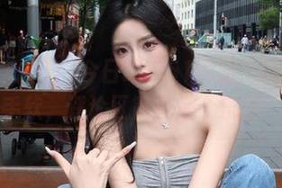 今日吃瓜51网站：网友评到手软，评论区简直是个乐园！