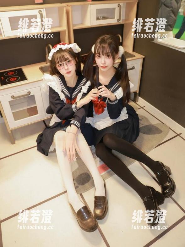 在全网吃瓜的网页里发现APP的奇趣之旅！