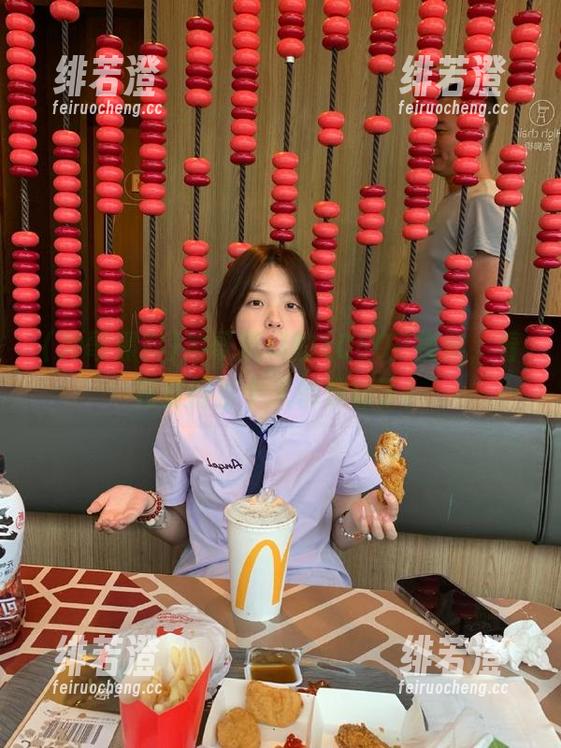 冲哥黑料的1080P视频，看完觉得整个人都致郁了！