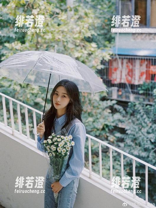 来“吃瓜天堂”淘宝，偷偷把那些热闹的瓜都收藏起来吧！