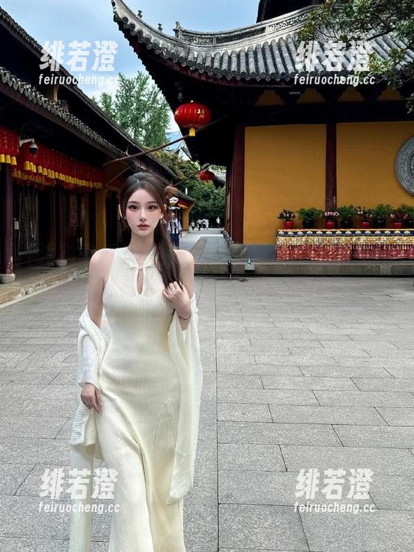 在海角吃瓜的黑料网址徘徊，感觉自己如同探险者，未知太刺激了！