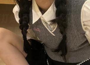 百望影院？不如来黑料不打烊tttzzz官网版，看免费八卦塞满生活吧！