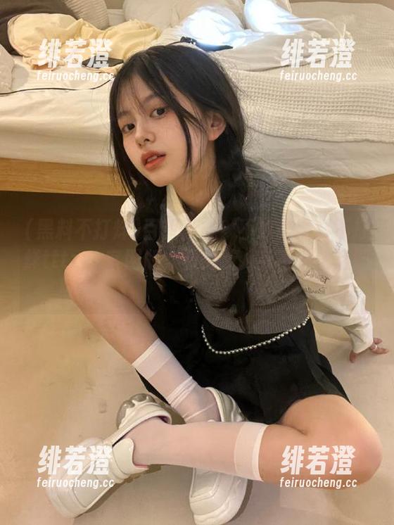 百望影院？不如来黑料不打烊tttzzz官网版，看免费八卦塞满生活吧！