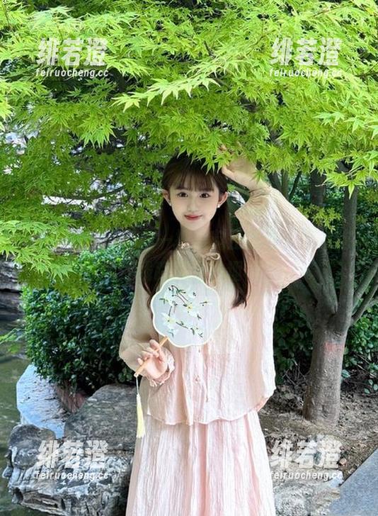 撸一把黑料正能量，那条吃瓜网红线路真是妙趣横生！