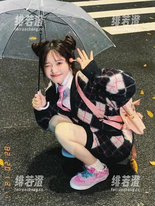 “911黑料网”发布：石头剪刀布比赛，居然有选手打算直接用手机录像！