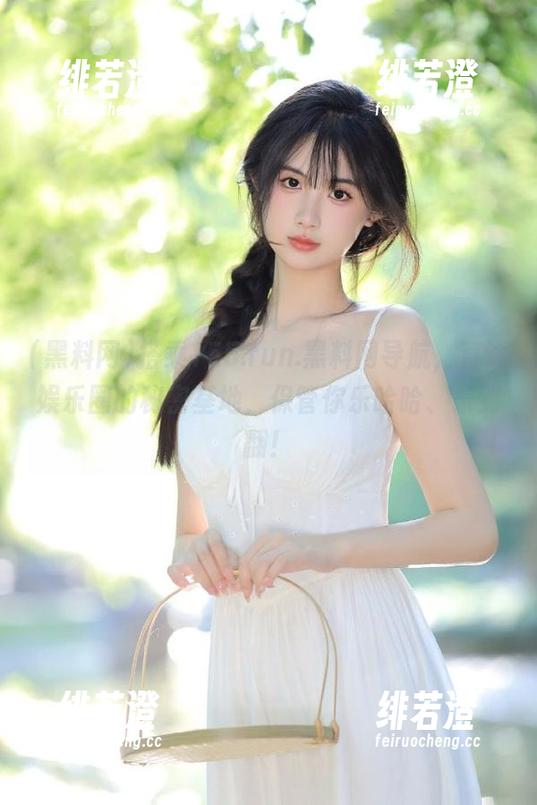 搭乘155.fun.黑料网导航，直达娱乐圈的秘密基地，保管你乐哈哈、乐到翻！