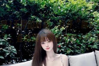 无聊的时候，打开“黑料网:hlW.P”，直达娱乐圈的欢乐一网打尽！