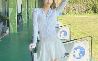 下载黑网料，今天的瓜量立马升十层，谁还不是打工人呢！